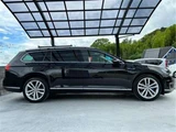 2016 Volkswagen Passat Variant Sedan for sale, Japanese used car export - photo 18 of 50 | GULJI TRADERS