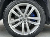 2016 Volkswagen Passat Variant Sedan for sale, Japanese used car export - photo 22 of 50 | GULJI TRADERS