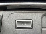 2016 Volkswagen Passat Variant Sedan for sale, Japanese used car export - photo 32 of 50 | GULJI TRADERS