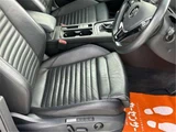 2016 Volkswagen Passat Variant Sedan for sale, Japanese used car export - photo 41 of 50 | GULJI TRADERS
