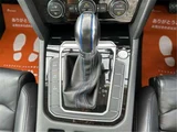 2016 Volkswagen Passat Variant Sedan for sale, Japanese used car export - photo 45 of 50 | GULJI TRADERS