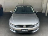 2017 Volkswagen Passat Variant Sedan for sale, Japanese used car export - photo 4 of 37 | GULJI TRADERS