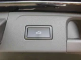 2017 Volkswagen Passat Variant TSI Sedan for sale, Japanese used car export - photo 30 of 63 | GULJI TRADERS