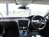 2017 Volkswagen Passat Variant TSI Sedan for sale, Japanese used car export - photo 37 of 63 | GULJI TRADERS
