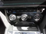 2017 Volkswagen Passat Variant TSI Sedan for sale, Japanese used car export - photo 56 of 63 | GULJI TRADERS