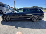 2017 Volkswagen Passat Variant Sedan for sale, Japanese used car export - photo 6 of 25 | GULJI TRADERS