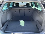 2017 Volkswagen Passat Variant Sedan for sale, Japanese used car export - photo 23 of 25 | GULJI TRADERS