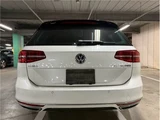 2017 Volkswagen Passat Variant Sedan for sale, Japanese used car export - photo 7 of 26 | GULJI TRADERS