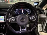 2017 Volkswagen Passat Variant Sedan for sale, Japanese used car export - photo 16 of 26 | GULJI TRADERS
