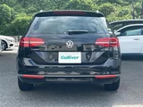 2017 Volkswagen Passat Variant Sedan for sale, Japanese used car export - photo 17 of 24 | GULJI TRADERS