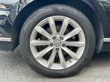 2017 Volkswagen Passat Variant Sedan for sale, Japanese used car export - photo 23 of 24 | GULJI TRADERS