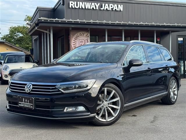 2017 Volkswagen Passat Variant - photo 1 2017 Volkswagen Passat Variant Sedan for sale, Japanese used car export - photo 1 of 30 | GULJI TRADERS