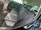2017 Volkswagen Passat Variant Sedan for sale, Japanese used car export - photo 26 of 30 | GULJI TRADERS