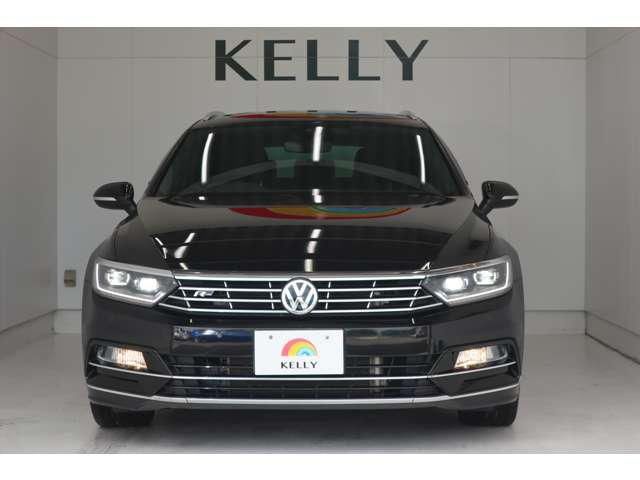2017 Volkswagen Passat Variant 2.0TSI Sedan for sale, Japanese used car export - photo 1 of 3 | GULJI TRADERS