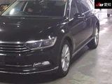 2017 Volkswagen Passat Variant Sedan for sale, Japanese used car export - photo 7 of 9 | GULJI TRADERS