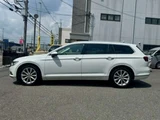 2018 Volkswagen Passat Variant Sedan for sale, Japanese used car export - photo 10 of 50 | GULJI TRADERS