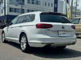 2018 Volkswagen Passat Variant Sedan for sale, Japanese used car export - photo 12 of 50 | GULJI TRADERS