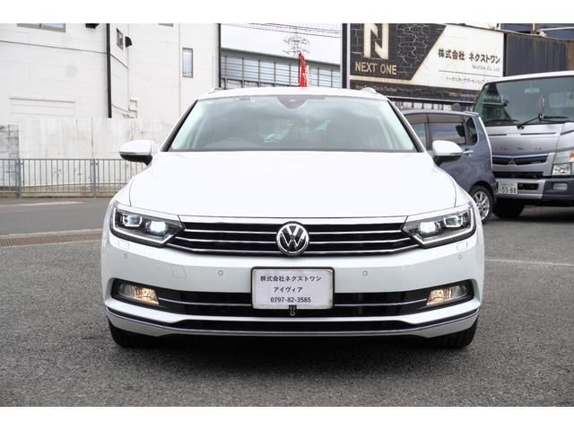 2019 Volkswagen Passat Variant - photo 1 2019 Volkswagen Passat Variant Sedan for sale, Japanese used car export - photo 1 of 7 | GULJI TRADERS