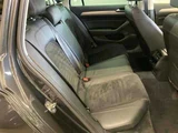 2019 Volkswagen Passat Variant Sedan for sale, Japanese used car export - photo 8 of 10 | GULJI TRADERS