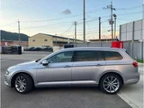 2020 Volkswagen Passat Variant Sedan for sale, Japanese used car export - photo 4 of 9 | GULJI TRADERS