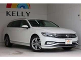 2021 Volkswagen Passat Variant TDI Diesel Turbo Sedan for sale, Japanese used car export - photo 2 of 24 | GULJI TRADERS