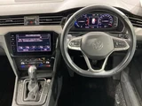 2021 Volkswagen Passat Variant Sedan for sale, Japanese used car export - photo 3 of 9 | GULJI TRADERS