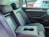 2022 Volkswagen Passat Variant TDI Diesel Turbo Sedan for sale, Japanese used car export - photo 33 of 62 | GULJI TRADERS