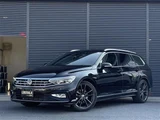 2022 Volkswagen Passat Variant TDI Sedan for sale, Japanese used car export - photo 1 of 24 | GULJI TRADERS
