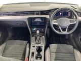 2022 Volkswagen Passat Variant Sedan for sale, Japanese used car export - photo 3 of 9 | GULJI TRADERS