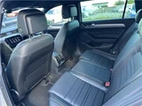 2024 Volkswagen Passat Variant TDI Sedan for sale, Japanese used car export - photo 18 of 35 | GULJI TRADERS