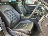 2024 Volkswagen Passat Variant TDI Sedan for sale, Japanese used car export - photo 6 of 9 | GULJI TRADERS
