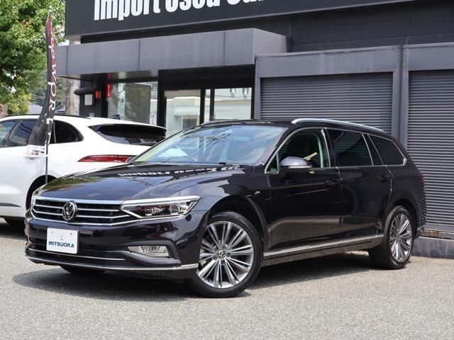 2024 Volkswagen Passat Variant TDI Sedan for sale, Japanese used car export - photo 1 of 9 | GULJI TRADERS