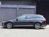 2024 Volkswagen Passat Variant TDI Sedan for sale, Japanese used car export - photo 6 of 9 | GULJI TRADERS