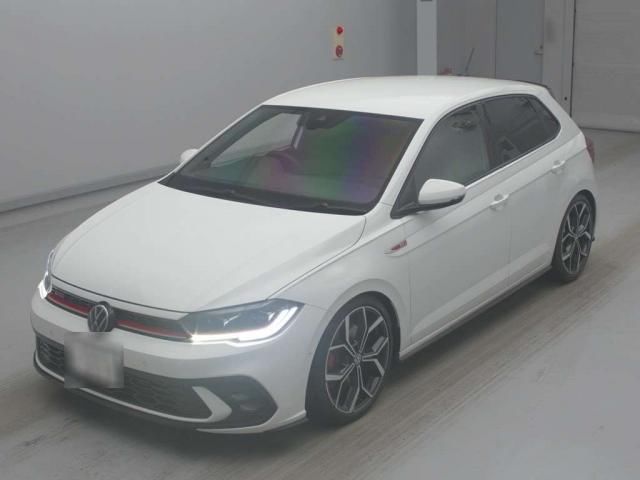 2024 Volkswagen Polo GTI - photo 1 2024 Volkswagen Polo GTI Sedan for sale, Japanese used car export - photo 1 of 8 | GULJI TRADERS