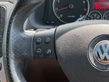 2009 Volkswagen Scirocco 2.0TSI Sedan for sale, Japanese used car export - photo 47 of 80 | GULJI TRADERS