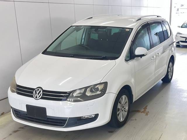 2011 Volkswagen Sharan TSI - photo 1 2011 Volkswagen Sharan TSI Sedan for sale, Japanese used car export | GULJI TRADERS