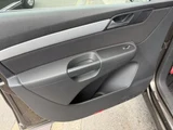 2015 Volkswagen Sharan TSI Sedan for sale, Japanese used car export - photo 35 of 44 | GULJI TRADERS