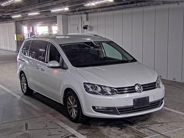 2015 Volkswagen Sharan - photo 1 2015 Volkswagen Sharan Sedan for sale, Japanese used car export | GULJI TRADERS