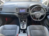 2016 Volkswagen Sharan TSI Sedan for sale, Japanese used car export - photo 3 of 24 | GULJI TRADERS