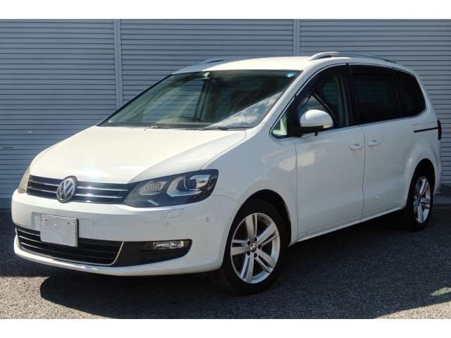 2017 Volkswagen Sharan TSI - photo 1 2017 Volkswagen Sharan TSI Sedan for sale, Japanese used car export | GULJI TRADERS