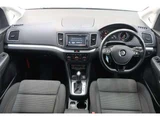 2017 Volkswagen Sharan TSI Sedan for sale, Japanese used car export - photo 6 of 24 | GULJI TRADERS