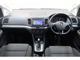 2017 Volkswagen Sharan TSI Sedan for sale, Japanese used car export - photo 5 of 24 | GULJI TRADERS