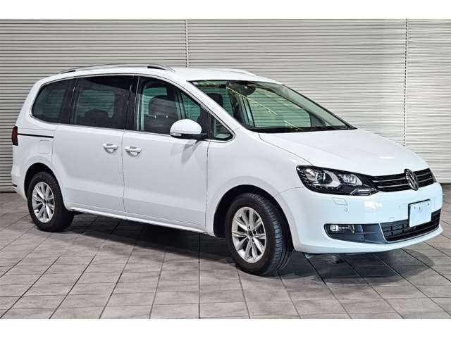 2018 Volkswagen Sharan TSI - photo 1 2018 Volkswagen Sharan TSI Sedan for sale, Japanese used car export | GULJI TRADERS