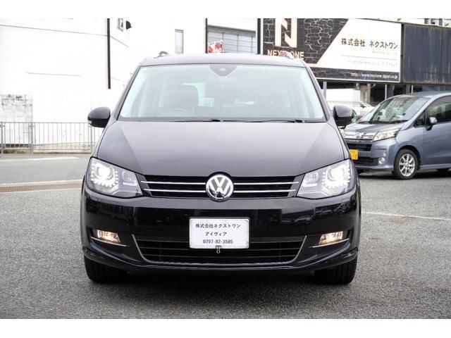 2018 Volkswagen Sharan TSI - photo 1 2018 Volkswagen Sharan TSI Sedan for sale, Japanese used car export | GULJI TRADERS