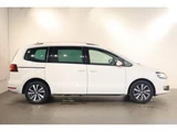 2019 Volkswagen Sharan TDI Sedan for sale, Japanese used car export - photo 4 of 9 | GULJI TRADERS