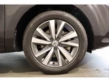 2021 Volkswagen Sharan TDI Sedan for sale, Japanese used car export - photo 9 of 9 | GULJI TRADERS