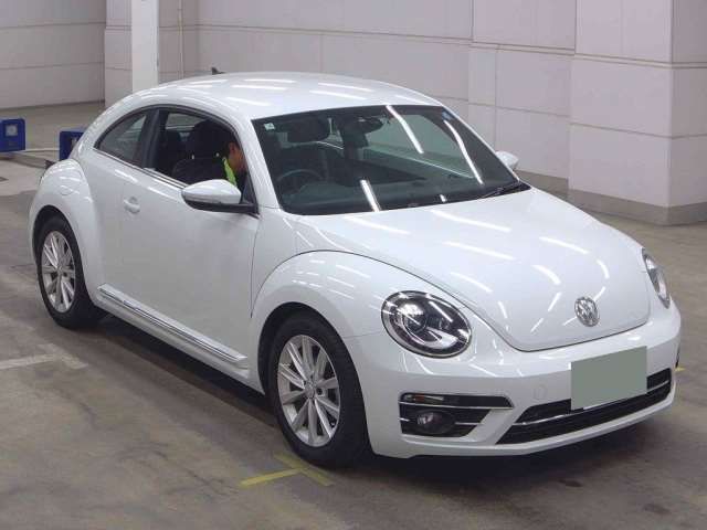 2019 Volkswagen THE Beetle - photo 1 2019 Volkswagen THE Beetle Sedan for sale, Japanese used car export - photo 1 of 6 | GULJI TRADERS