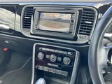 2020 Volkswagen THE Beetle Sedan for sale, Japanese used car export - photo 5 of 9 | GULJI TRADERS