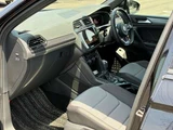 2020 Volkswagen Tiguan TDI Diesel Turbo 4W Sedan for sale, Japanese used car export - photo 24 of 57 | GULJI TRADERS