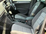 2020 Volkswagen Tiguan TDI Diesel Turbo 4W Sedan for sale, Japanese used car export - photo 25 of 57 | GULJI TRADERS